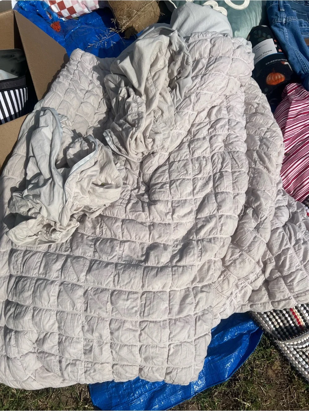 Light Grey Quilted Full Comforter